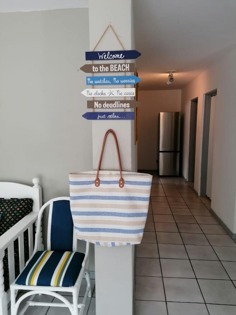 2 Bedroom Property for Sale in Paradise Beach Eastern Cape